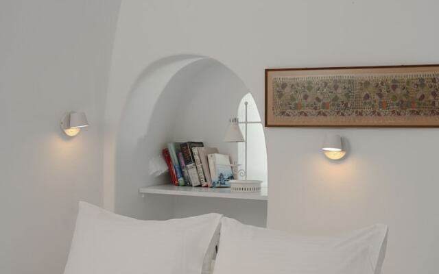 Nano Oia Villas