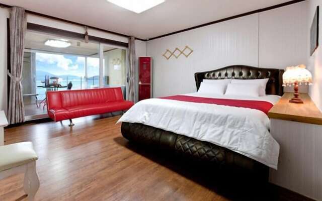 Geoje Merveille Pension