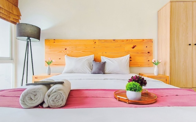 Comfy And Modern Studio At Bale Hinggil Apartment – Guest Rooms – Surabaya