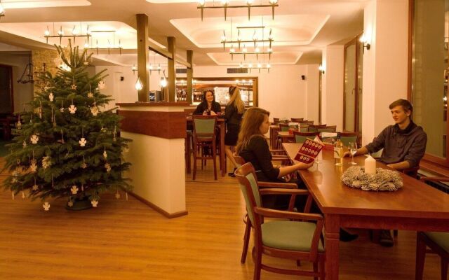 Alpenhof Hotel