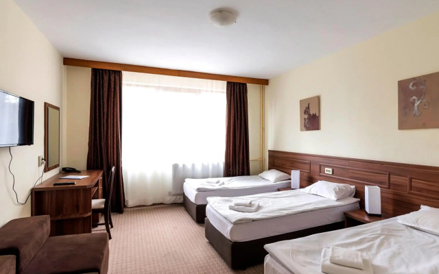 Hotel Elina