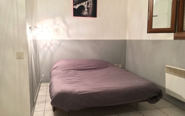 Sleep in Toulouse - Quartier de Purpan