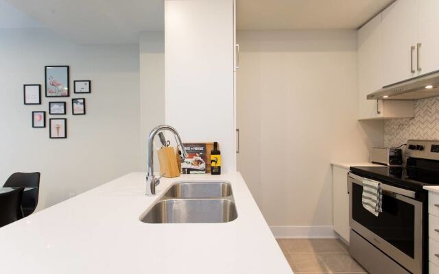 Spectacular and Modern Little Italy Penthouse