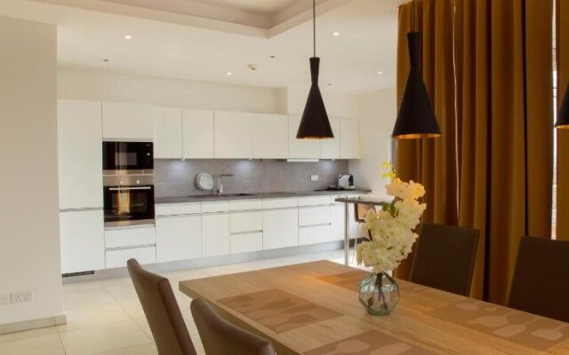 Suncity Apartments Hotel