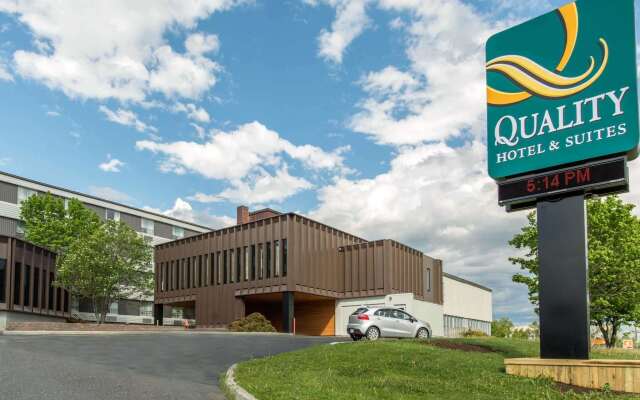 Quality Hotel & Suites