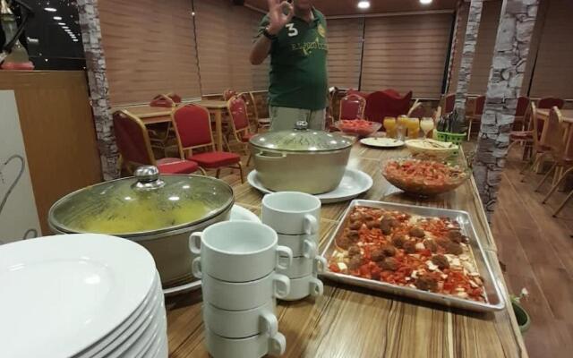Petra Cabin Inn Hostel&Resturant