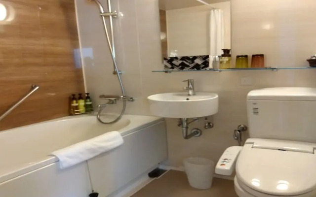 Odysis Suites Osaka Airport Hotel