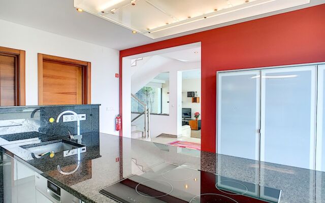 Villa Mar do Norte by MHM