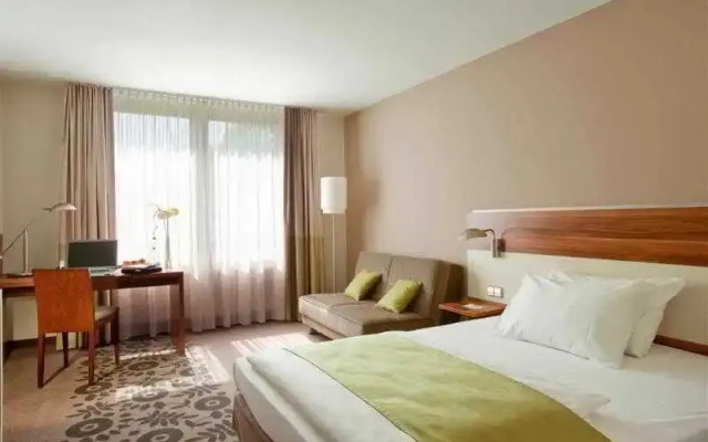 Novotel
