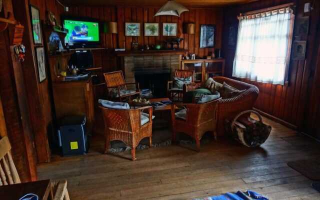 Hostal La Maison