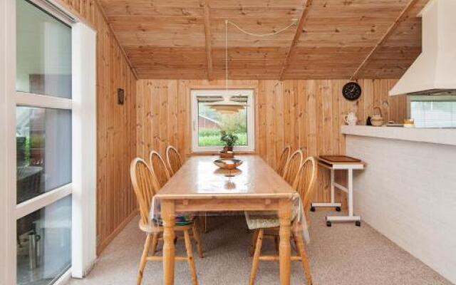 Holiday Home Hallumvej