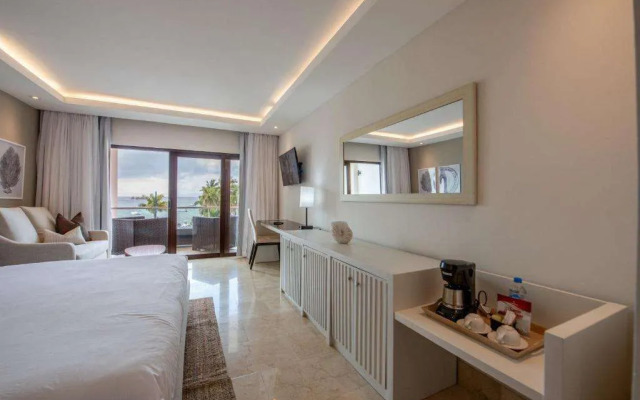 Hacienda Samana Bay Hotel  Residences