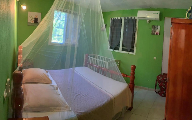 F2 meublé chez sidoine