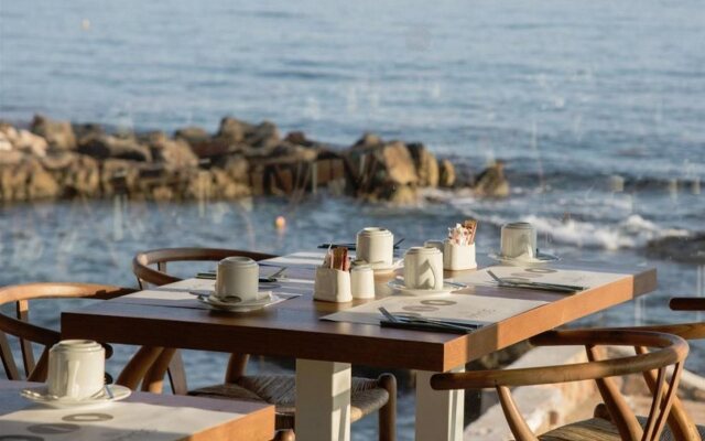 Enorme Ammos Beach