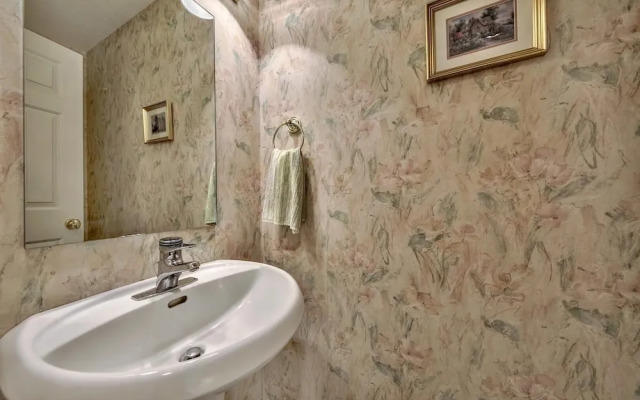 1624p The Player Cabin 3 Bedroom Home by Redawning