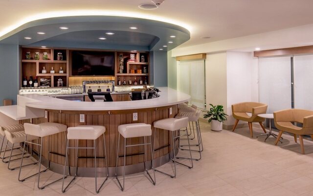 Hawthorn Suites by Wyndham Lowell