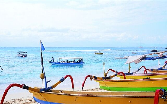 NusaBay Lembongan Resort by WHM