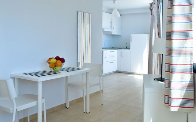 Behosty - Cotillomar B11