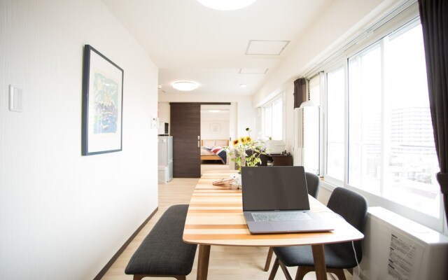 HDO Frontier 24 - Superior Apartment 801