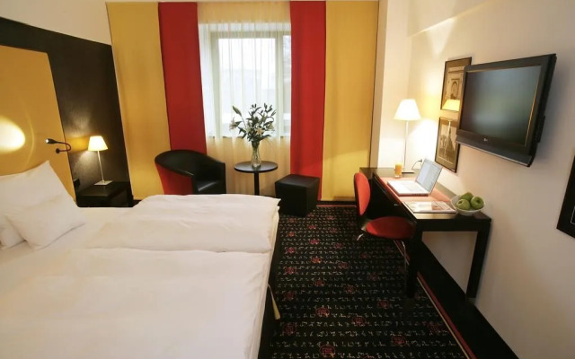 Vienna House Easy By Wyndham Airport Bucharest