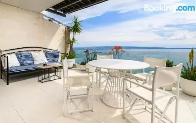 Apartment Paradiso