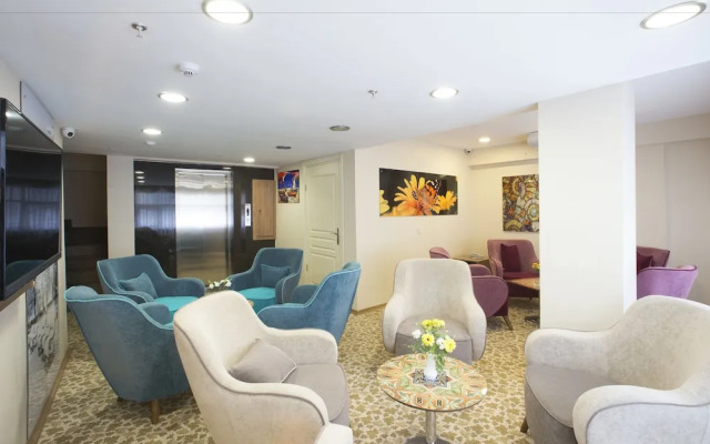 Seyhan Sarus Otel
