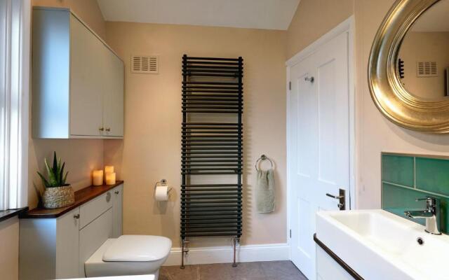 Boscobel Apartments