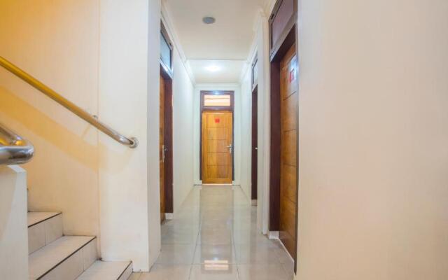 RedDoorz near Universitas Samratulangi Manado