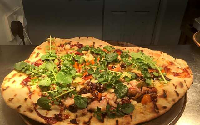 Number 44 Hotel & Bar