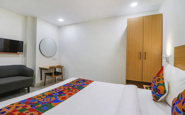 Fabhotel Vanilla