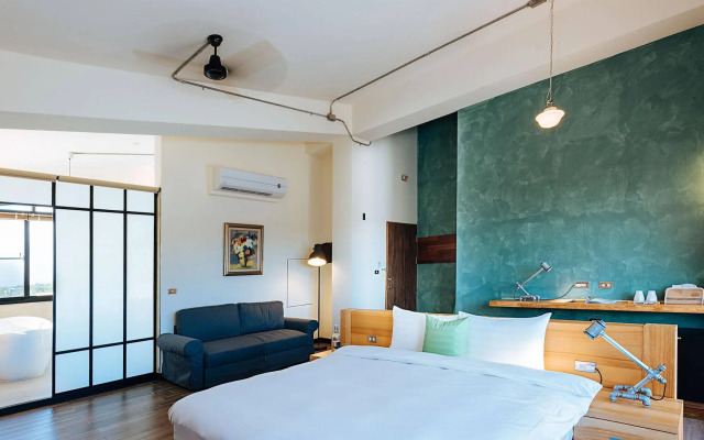 Chillax Inn B&B