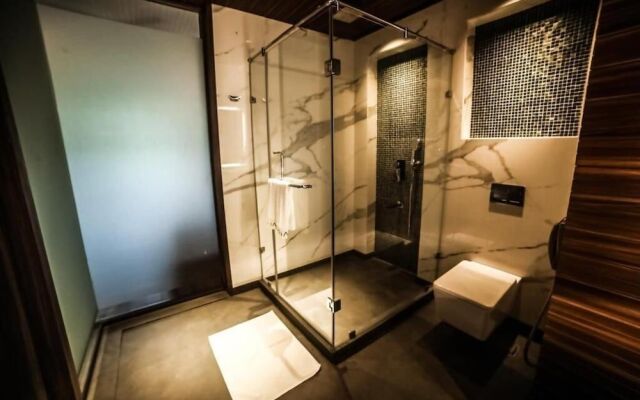 Aria Resort and Spa