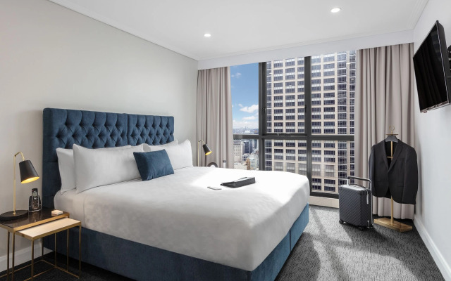 Meriton Suites Pitt Street, Sydney