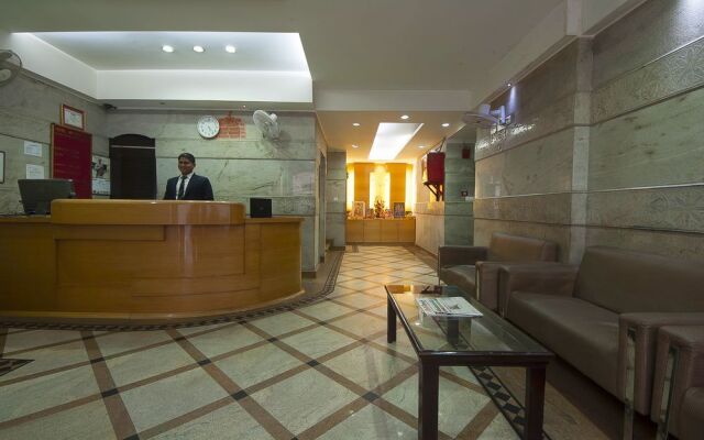 Hotel Metropolitan Karol Bagh