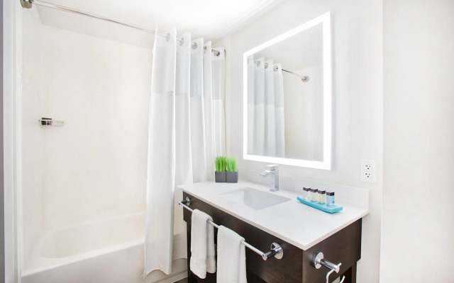 Hotel Interurban Seattle Airport SeaTac