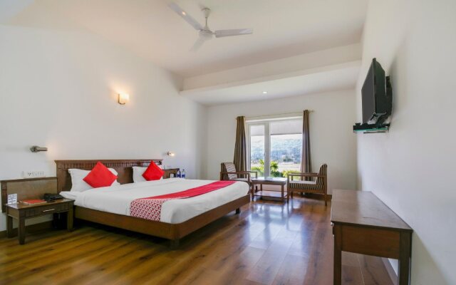Rex Hotel by OYO