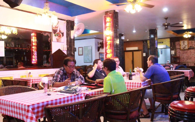 The Little Mermaid Guesthouse & Restaurant