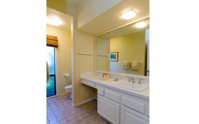 Regency 823 Condo