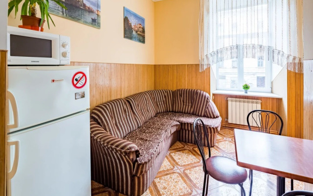 Three separate bedrooms on Square Rynok