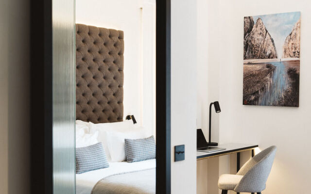 Boutique Hotel Petit Montisión