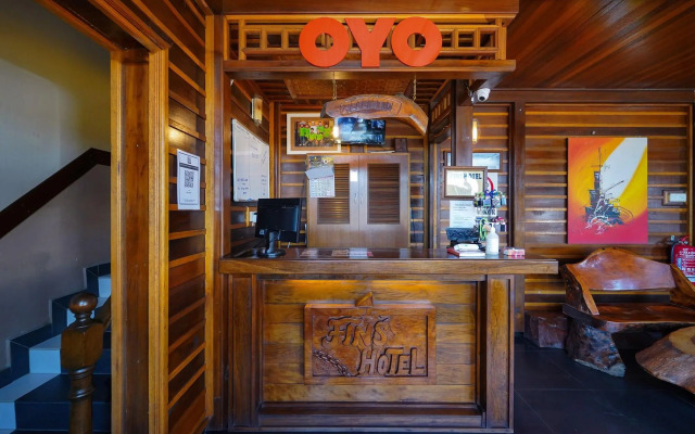 OYO 89976 Fins Hotel