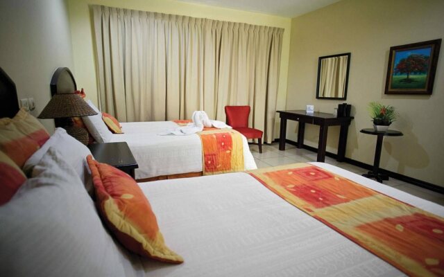 Hotel Cana Brava Inn