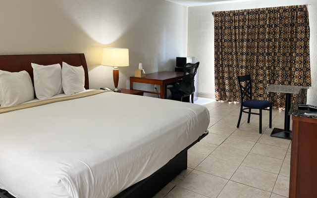 Motel 6 Raleigh, NC – Downtown South