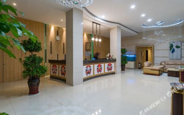 Kunming Yunting Hotel
