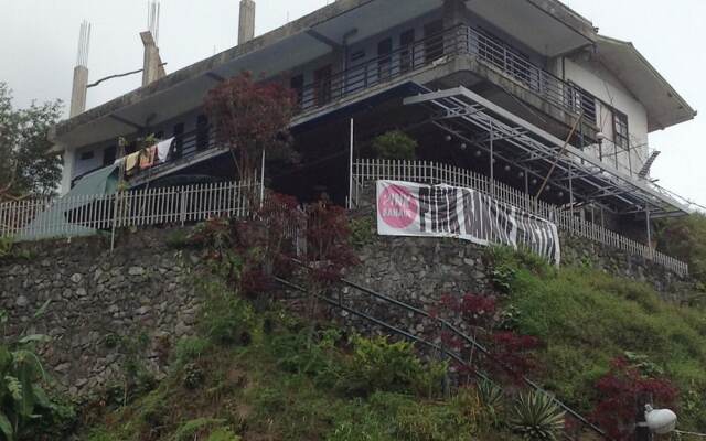 Banaue Pink Eco Hostel