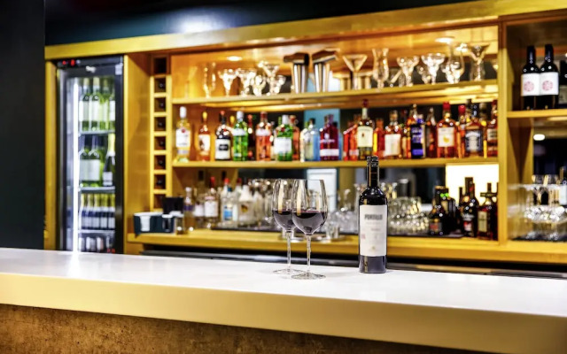 Ibis London Heathrow Terminal 5