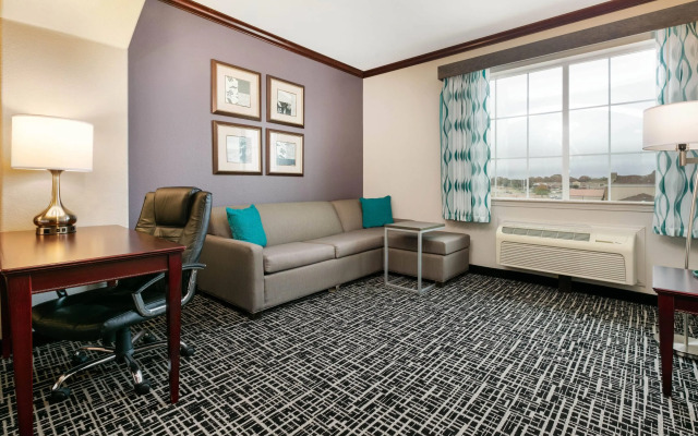 La Quinta Inn & Suites by Wyndham Lindale