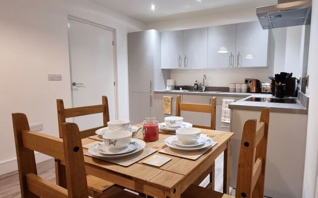 Sabooking Salford
