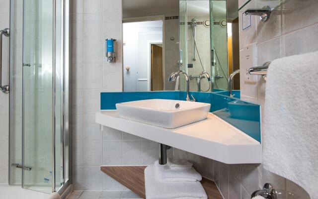Holiday Inn Express London Hammersmith by IHG