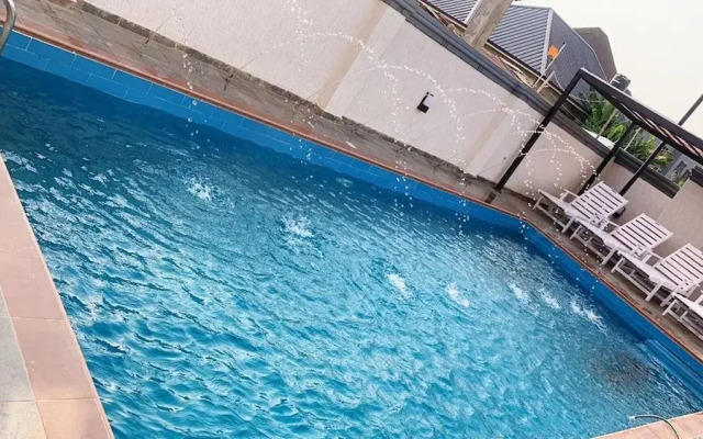 Beautiful Serviced Apartment at Nanakrom, Accra